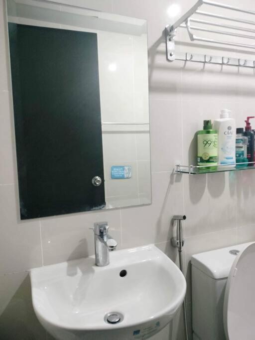 Cubao Manhattanheights U31N Tb, Studio Unit مانيلا المظهر الخارجي الصورة