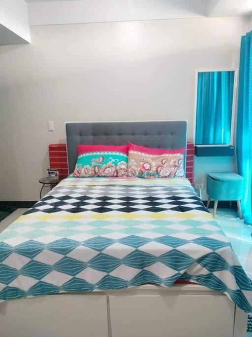 Cubao Manhattanheights U31N Tb, Studio Unit مانيلا المظهر الخارجي الصورة